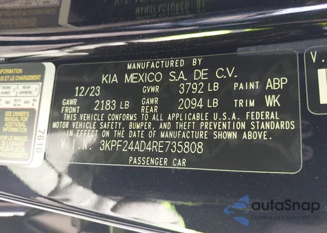 2024 Kia Forte Lxs z USA, uszkodzony, nr VIN 3KPF24AD4RE735808